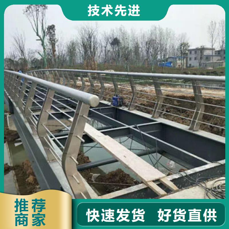 【防撞立柱道路防撞护栏质量层层把关】使用寿命长久