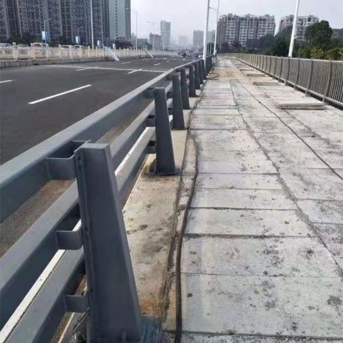 道路桥梁防撞护栏厂家