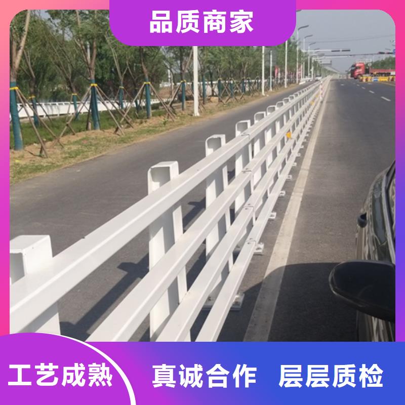 公路防撞护栏质量优货真价实工厂现货供应